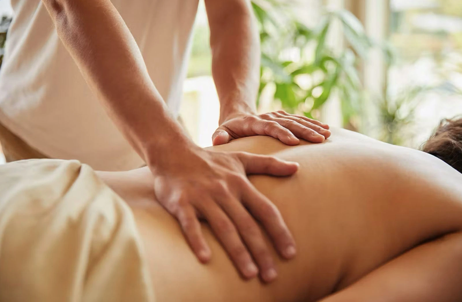 Shiatsu-Massage im Massage Zentrum Niederhasli in Bülach